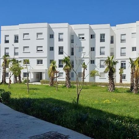 Beachside 2 Bedroom Apartment In Diplomatic Forest Tangier With Free Parking Exterior foto