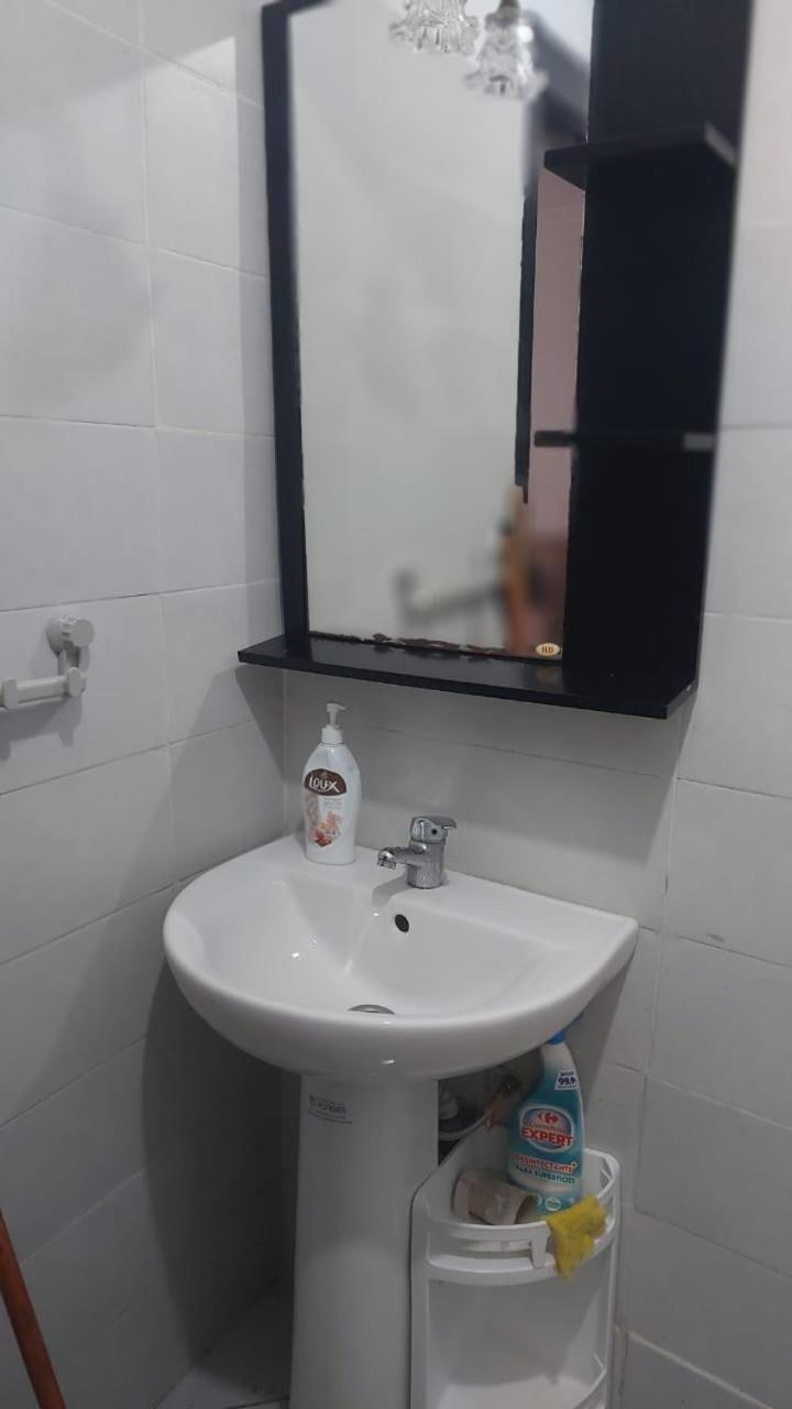 Beachside 2 Bedroom Apartment In Diplomatic Forest Tangier With Free Parking Exterior foto