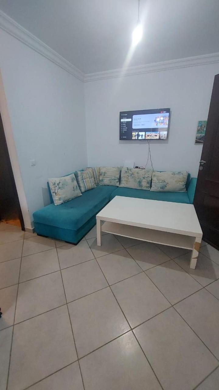 Beachside 2 Bedroom Apartment In Diplomatic Forest Tangier With Free Parking Exterior foto